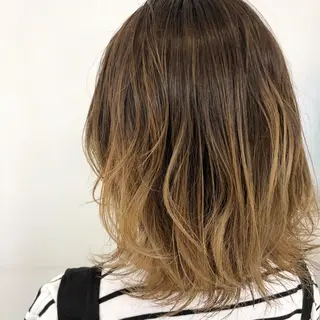 カラー 三鷹で1番ショート ボブをカットする新谷のヘアスタイル