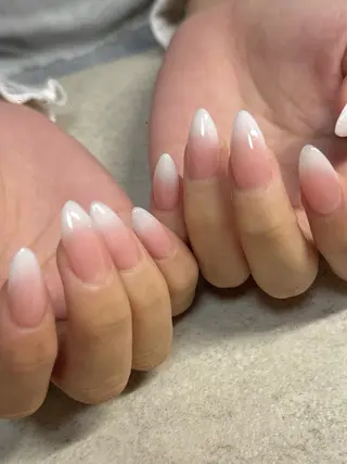 ネイル ネイルルーム チャームのネイルデザイン