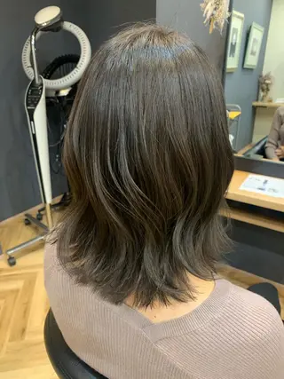 カラー 長野 歌穂のヘアスタイル