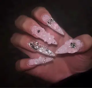 ネイル Rei _Nail 新宿のネイルデザイン