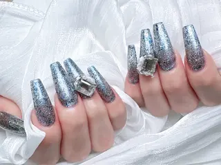 ネイル 🎀M nails✨ ビューティーのネイルデザイン