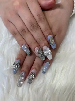 ネイル AIRI .のネイルデザイン