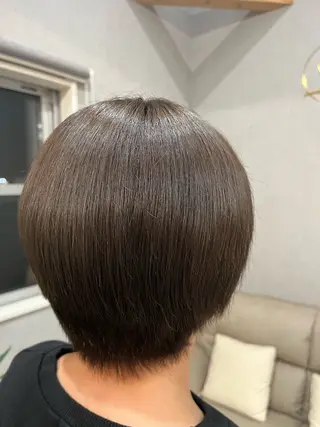 ショート カラー 本間 龍翔のヘアスタイル