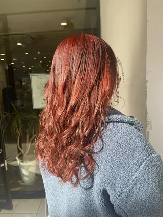 ロング カラー よしだ しおりのヘアスタイル