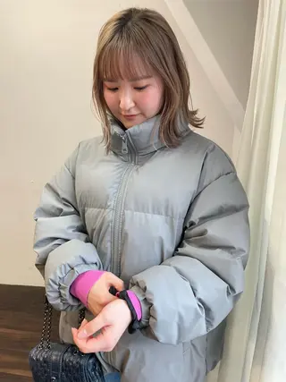 ミディアム オカモト ミユウのヘアスタイル