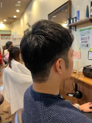 メンズ PINOT梅田 MOKAのヘアスタイル