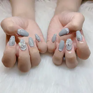 セミロング HANA うるののネイルデザイン