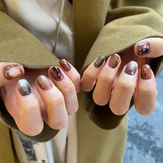 ネイル 岩本 杏のネイルデザイン