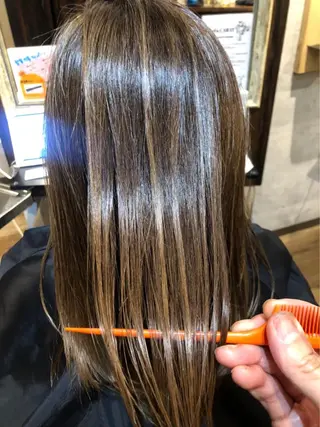 セミロング ai 浅草橋のヘアスタイル