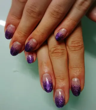 ネイル ラ・クレア所属・井川 佳奈のネイルデザイン