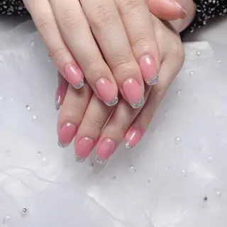 ネイル uu ネイルサロン関内🌼のネイルデザイン