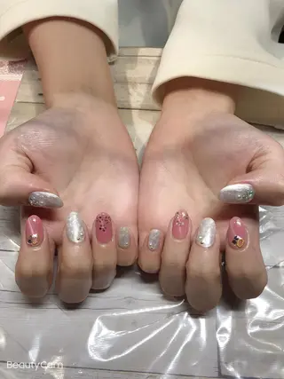 ネイル ✨アン ミユ✨のネイルデザイン