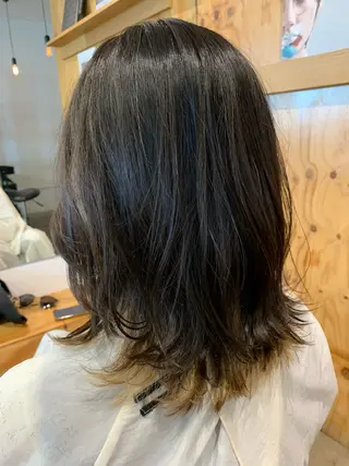 ミディアム カラー レイヤー/ナチュラル 💐nao.のヘアスタイル