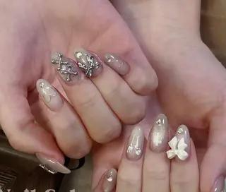 ネイル エリ🫧 nail池袋東口のネイルデザイン