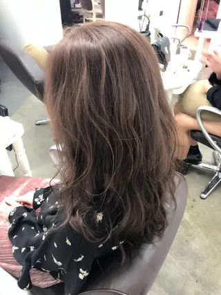 セミロング 💍艶カラー KAREN💍のヘアスタイル