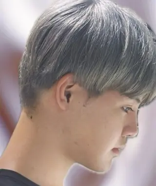 ショート カラー ENIEN MAKE'S 立川所属・立川/艶髪ブラウン カラーYUJIのヘアスタイル