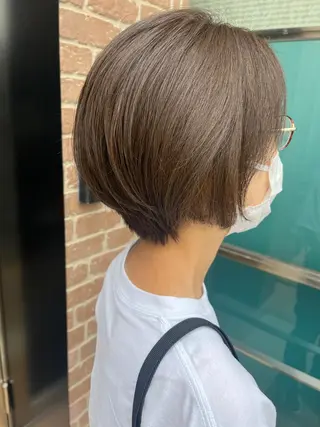 ショート カラー パーマ ヘアアレンジ メンズ ネイル アイブロウ 久木原 ゆりのヘアスタイル