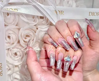 ネイル ✨Nailsalon Vi+✨のネイルデザイン