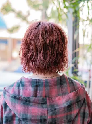 ミディアム パーマ 難波 侑希のヘアスタイル