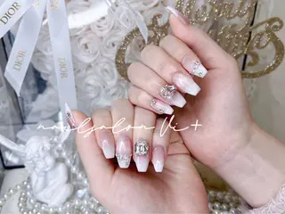 ネイル ✨Nailsalon Vi+✨のネイルデザイン