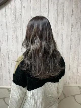 ロング カラー stylist Yumaのヘアスタイル