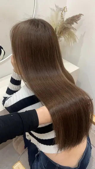 ロング カラー 🦋Yui🦋透明感 /ベージュ/Wカラーのヘアスタイル