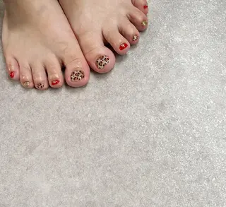 ショート カラー ネイル Nailsalon Calmeのネイルデザイン