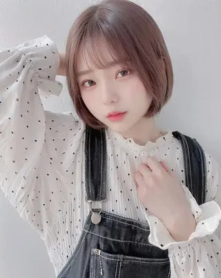 ショート カラー 🎀透明感ナチュラル ガーリー🎀yuhiのヘアスタイル
