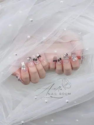 ネイル Aura Nail Roomのネイルデザイン