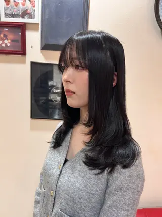 ロング カラー 韓国スタイル🫧 サーシャのヘアスタイル