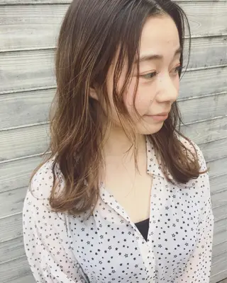 セミロング カラー ヘアアレンジ rico_by ヘアとアイブロウの眉毛・アイブロウイメージ