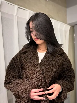 sena⌇ベージュ⌇ ブリーチなしWカラーのヘアスタイル