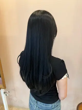 ロング カラー 鈴木 二依奈のヘアスタイル