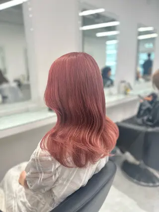 セミロング カラー ❄最強かわいいカラー ❄️MINA❄️のヘアスタイル