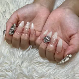 ネイル 【Lily 住道店】mahoのネイルデザイン