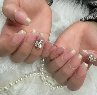 ネイル &ME ネイルサロンのネイルデザイン