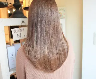 ロング カラー 新生活応援★半額/ 25歳以下　“内間”のヘアスタイル