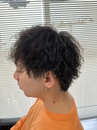 ショート パーマ メンズ ユウ🪄 パーマ指名No1のヘアスタイル