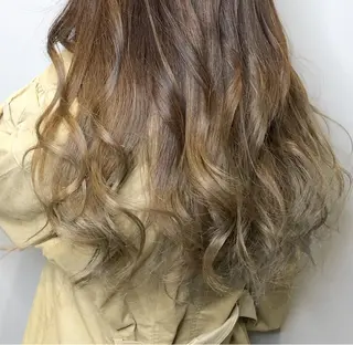ロング カラー ヘアアレンジ yoshino yukoのマツエク・マツパデザイン