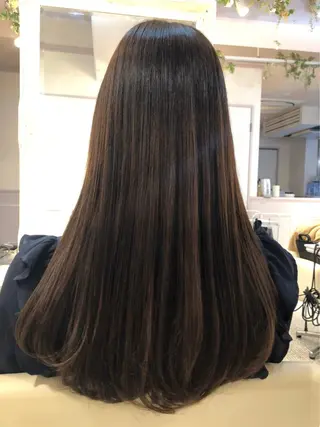 ロング すずき まゆのヘアスタイル
