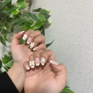 ネイル Wisteria Paddyのネイルデザイン