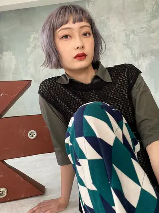 ショート カラー iizuka akiのヘアスタイル