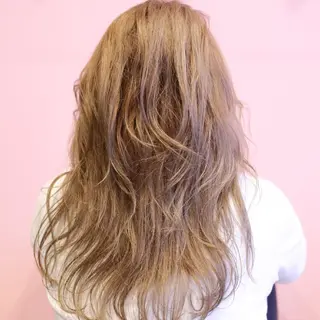 ロング カラー ヘアアレンジ LOOKER所属・looker ルーカーのヘアスタイル