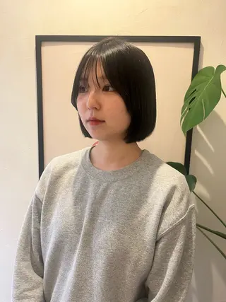 カラー Elilume MIYUのヘアスタイル