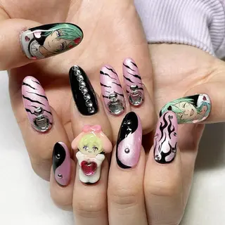 ネイル 東 千夏のネイルデザイン