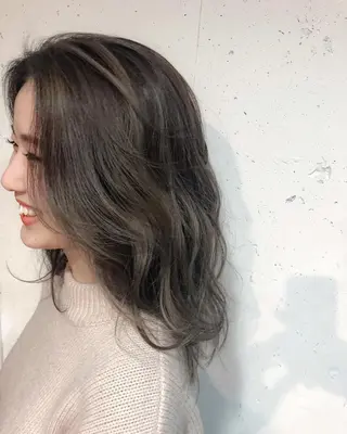 ミディアム カラー 田中 貴大のヘアスタイル