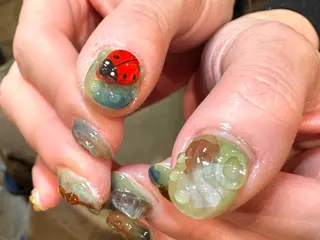 ネイル tsumeasobi 🪬macoのネイルデザイン