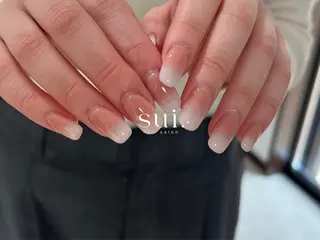 ネイル sui.nailsalon所属・yokozawa sakiのネイルデザイン