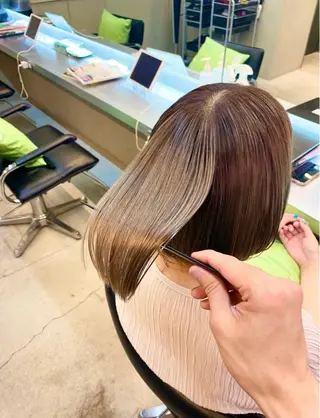 ミディアム カラー パーマ 艶髪と透明感を ‼️/若林のヘアスタイル