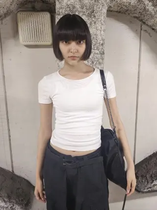 ミディアム OMA　 カタギシのヘアスタイル